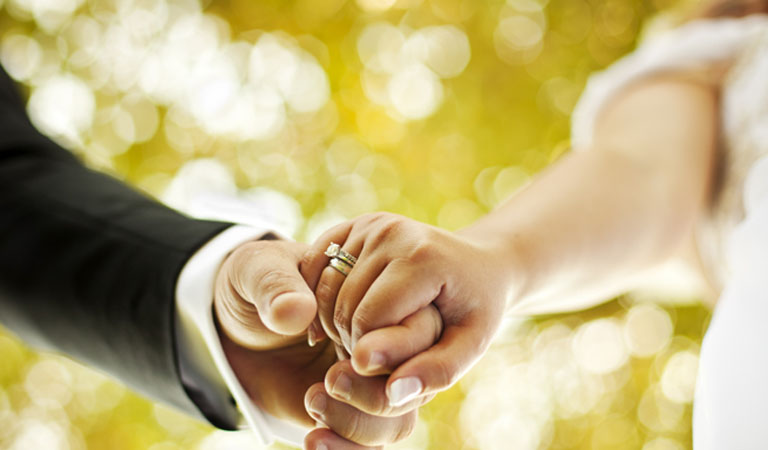 Nới lỏng quy định kết hôn với người nước ngoài
