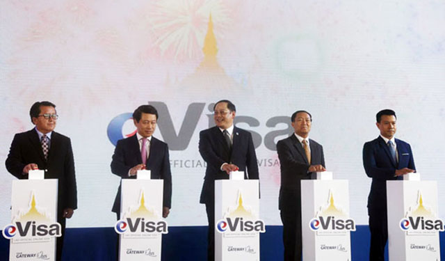 Lào áp dụng thị thực điện tử Lào (e-visa) để thu hút khách du lịch