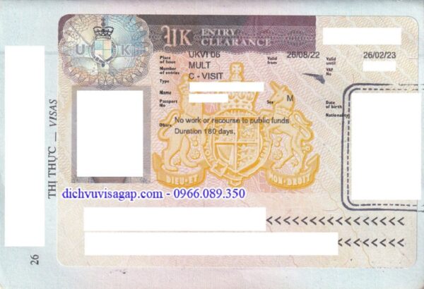 Visa Anh (UK visa) dán vào hộ chiếu của đương đơn