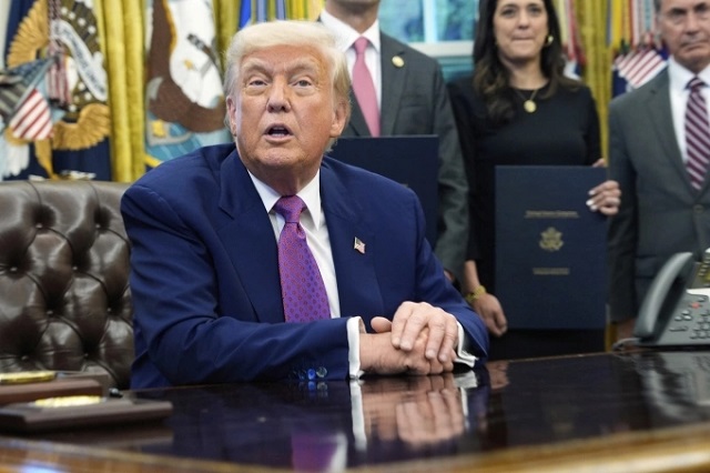 Chương trình tự trục xuất được tổng thống Donald Trump ký vào ngày 9/5/2025