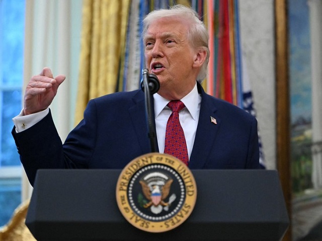 Mỹ ra lệnh cấm nhập cảnh vào Mỹ với công dân 7 nước, trong đó có Lào